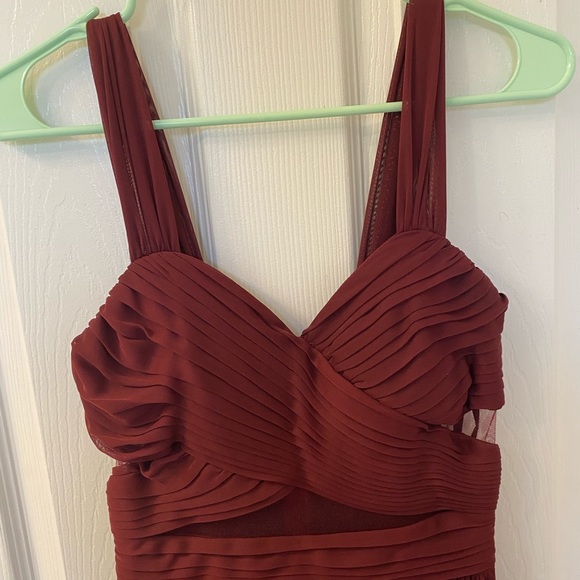 Maroon Homecoming Dress - Picture 3 of 7